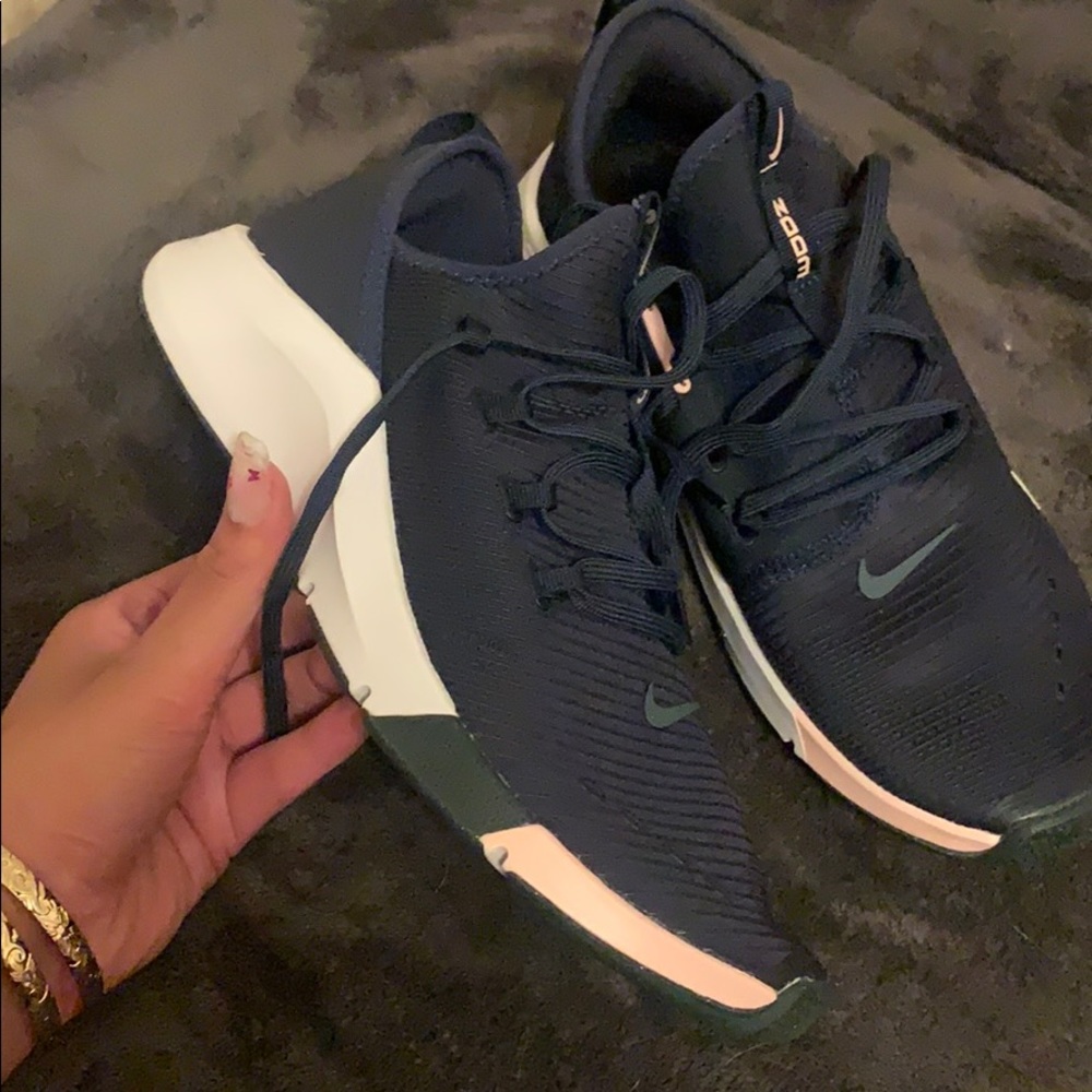 Nike Zooms- NEW and Unworn